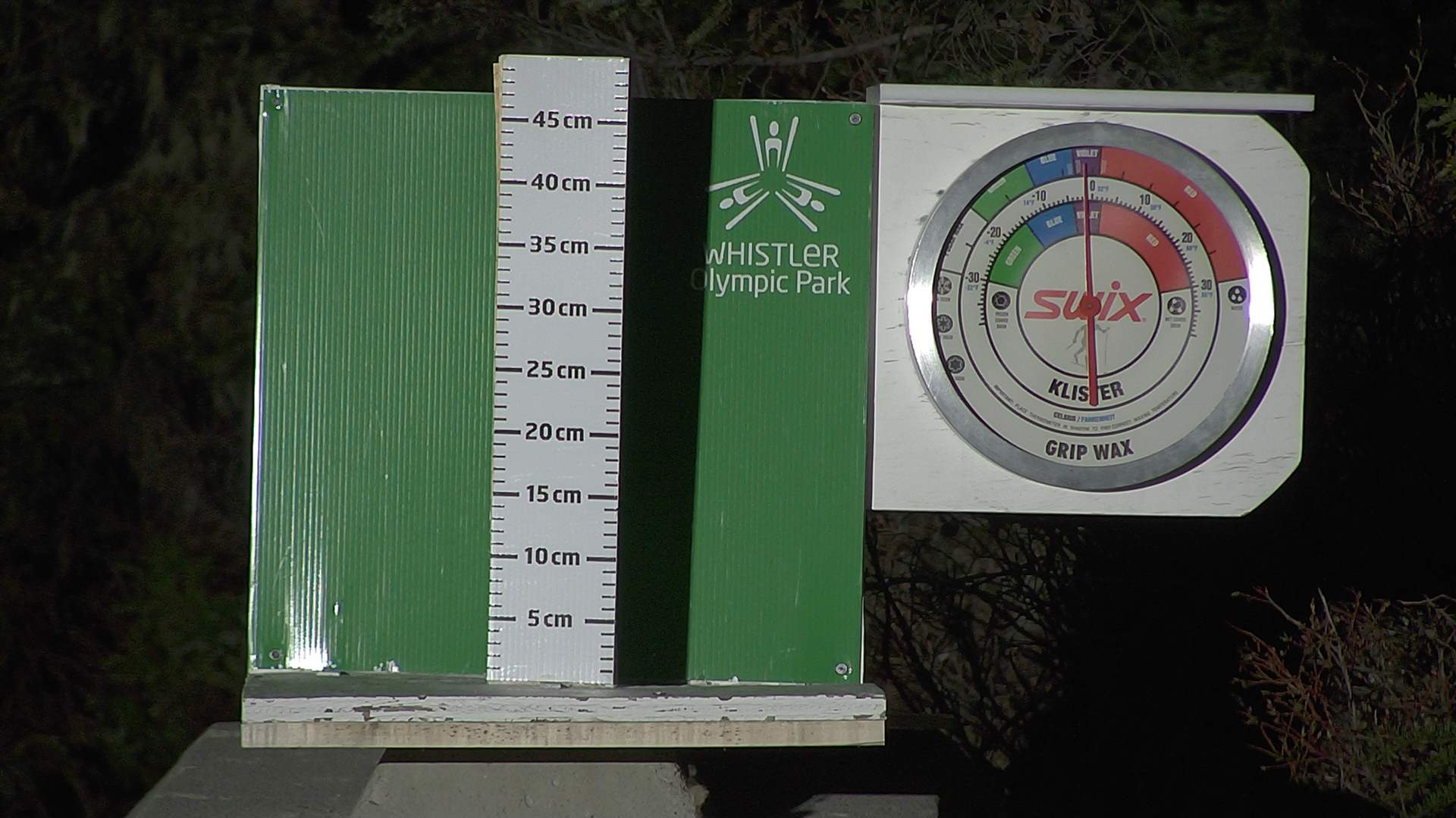 Snow stake cleared daily between 8:30–9:00am. Wax thermometer readings may be higher in direct morning sun.