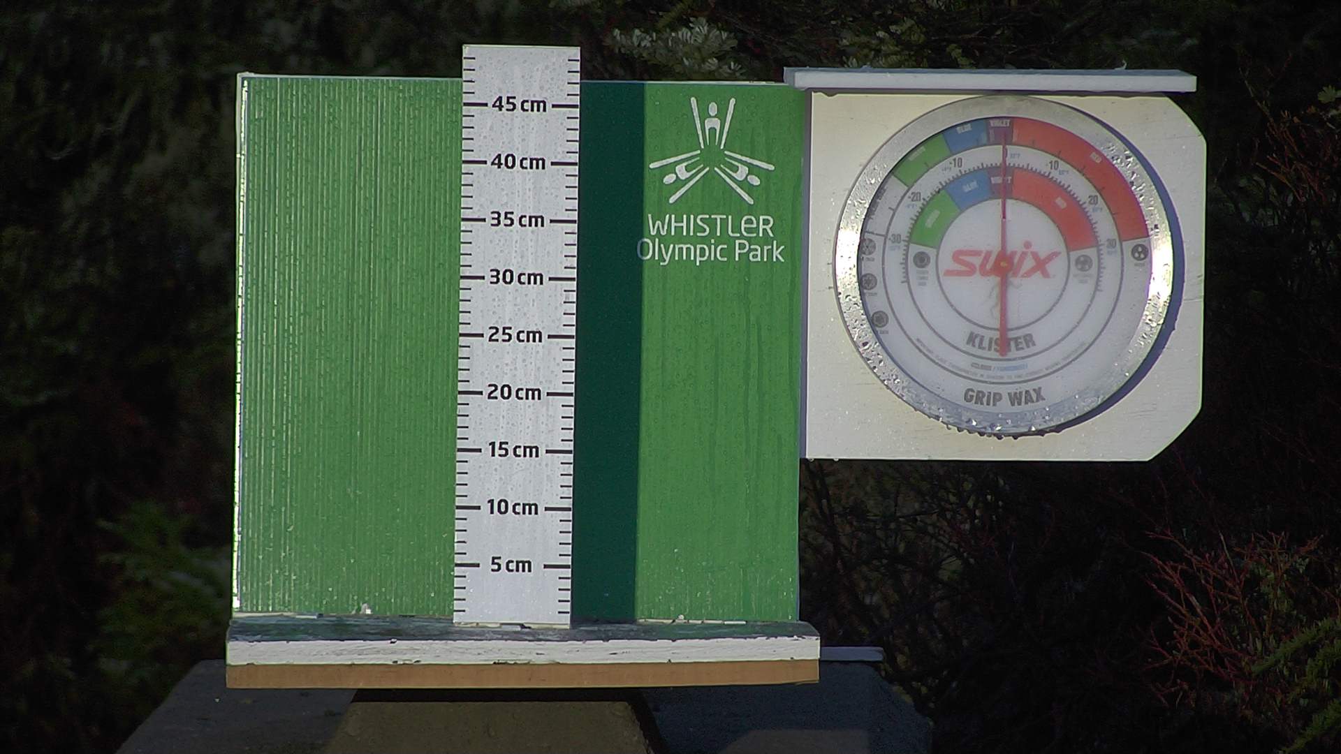 Snow stake cleared between 8:30 and 9am every morning