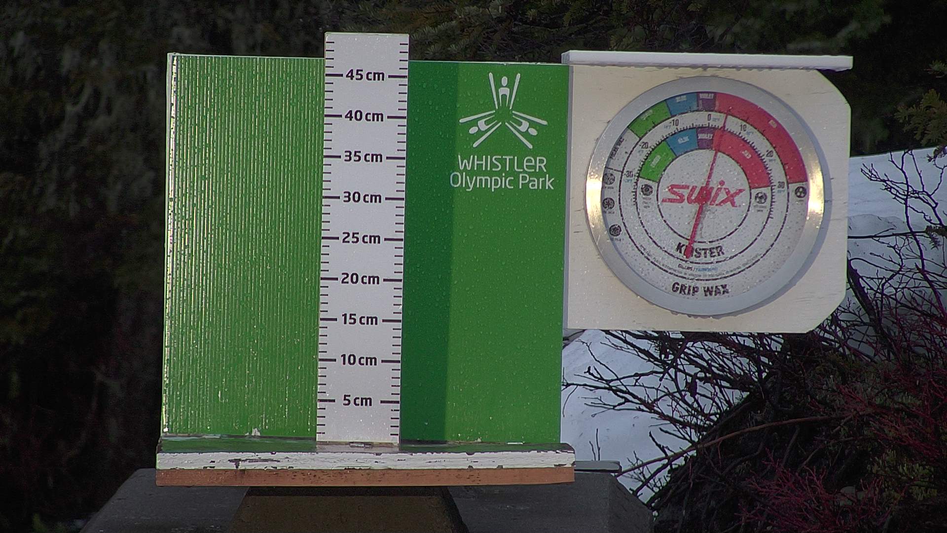 Snow stake cleared daily between 8:30–9:00am. Wax thermometer readings may be higher in direct morning sun.