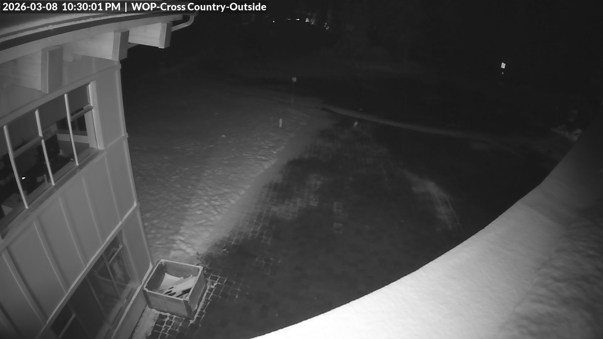 View looking South from Cross Country towards the Daylodge