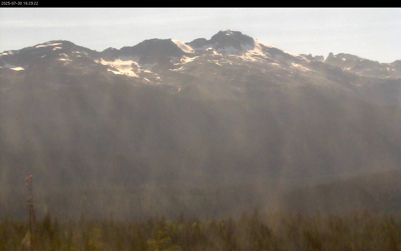 View looking towards Brandywine & Metal Dome Mountains to the west